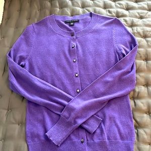 Beautiful ladies Banana Republic purple cardigan. XS. EUC
